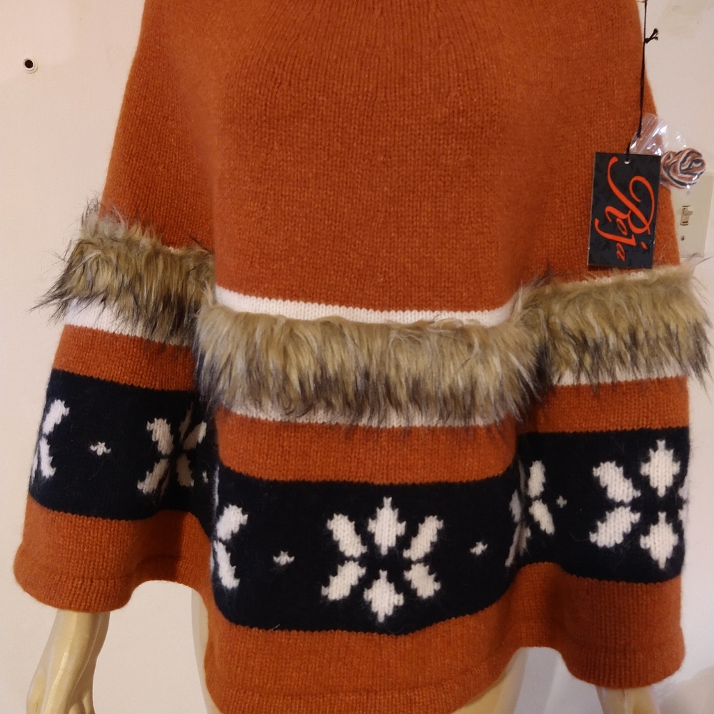 Ponchó XS color Mayan Snow flake